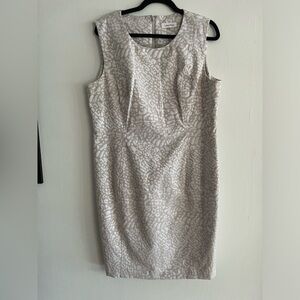 Size 16 Never Worn Calvin Klein Sheath Dress